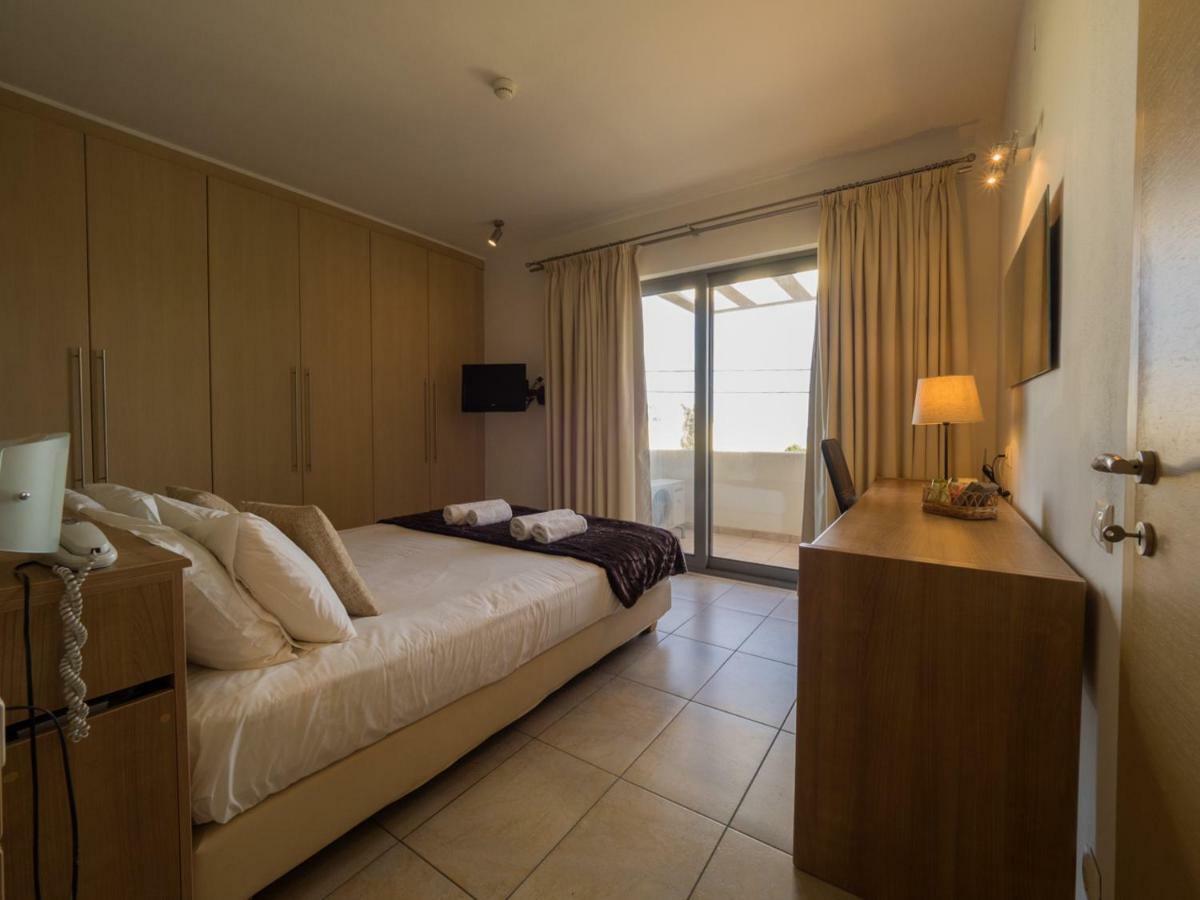 Almyra Hotel Karfas Exterior photo